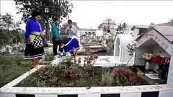 CLEAN : Colombias Misak indigenous peoples honour their dead News Clip