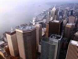 Panning shot overlooking Seattle towards the Space Needle. Stock Footage