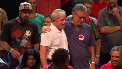 Lula meets artists supporting Brazil's Rousseff Instructional Video
