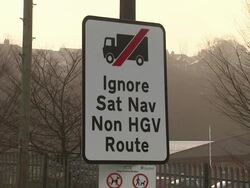 Sat Nav warning signs News Clip