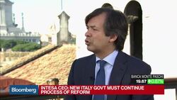 Intesa Sanpaolo CEO on Banks, Italian Referendum News Clip