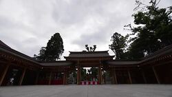 CLEAN : Bawling babies face off in Japan's 'crying sumo' News Clip