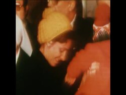 SYND 26-11-72 REUNION BETWEEN EXILED ROMANIAN POET AND DAUGHTER IN HOSPITAL News Clip