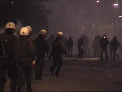 WRAP Clashes, unrest on third day of unrest in Athens, Thessaloniki ADDS latest Instructional Video