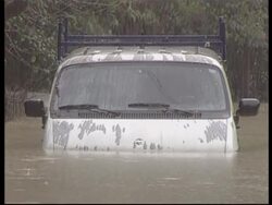 Heavy rain causes more flooding in California Instructional Video