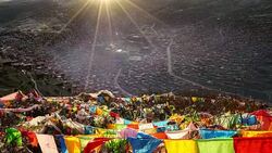 Larung Gar(Larung Five Sciences Buddhist Academy). a famous Lamasery in Seda, Sichuan, China. Stock Footage