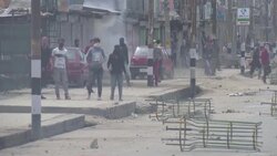 Rebels, Indian troops fight in Kashmir's main city, several killed News Clip