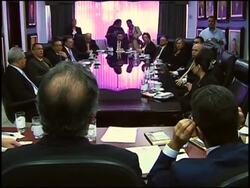 WRAP Brazilian delegation ADDS Zelaya meets them inside embassy News Clip