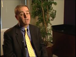 Obama fund raising reaches 25 million US dollars rivalling Hillary Clinton Instructional Video