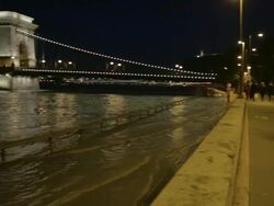 Pan across the SzÃƒÂ©chenyi Chain Bridge Stock Footage