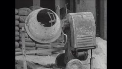 CAN774 BUILDING LABOURERS STAGE 24 HOUR STRIKE IN ATHENS Instructional Video