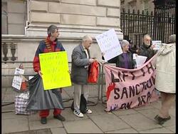 UN chief and Blair, comments on Mideast, Zimbabwe, Iraq News Clip