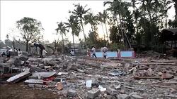 CLEAN : Injured treated in aftermath of deadly India temple blast News Clip