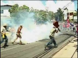 Latest on political crisis; pro Zelaya supporters clash with police Instructional Video