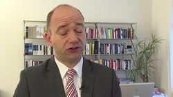 CLEAN : Austria's presidential poll rrunoff too close to call: analyst News Clip