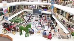 The modern shopping mall with customers Stock Footage