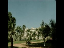 SYND 4-4-72 TALKS BETWEEN SADAT AND ROMANIAN PRESIDENT CEAUSESCU News Clip