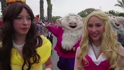 CLEAN : Israelis Jews celebrate Purim in Ashkelon News Clip