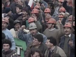 CHILE: STUDENTS DEMONSTRATE AGAINST RECENT UNIVERSITY REFORMS Instructional Video