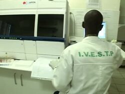 CLEAN: AIDS centre in Ivory Coast thinks globally, acts locally News Clip