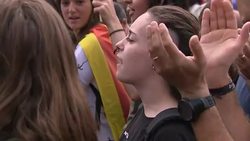 Catalonian independence protesters in Barcelona News Clip