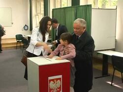 VOICED: Polish elections: Komorowski and Kaczynski in for a second round News Clip