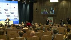 CLEAN : Ex 007 Brosnan first time in Moscow presents new spy film News Clip