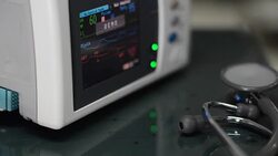 Vital signs monitor Stock Footage