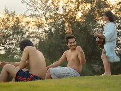 side view : people are funny Stock Footage