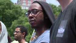 CLEAN : Hundreds protest in New York News Clip