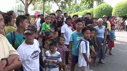 CLEAN: Filippinos pay tribute to 'King of Comedy'? News Clip