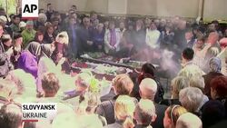 Russia's President Vladimir Putin says Russian troops have pulled back from Ukraine border, but the White House says there is no evidence of such a move. Putin also urged insurgents in southeast Ukraine to postpone their autonomy referendum. (May 7) News Clip