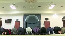 CLEAN : Muslims hold prayer vigil for San Bernardino shooting victims News Clip