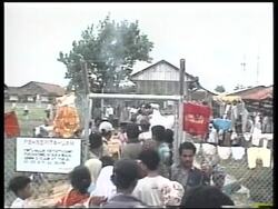 (V) INDONESIA: ACEH: CIVILIANS FLEE IN FEAR OF THE MILITARY News Clip