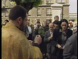 YUGOSLAVIA: BELGRADE: RESIDENTS PRAY FOR PEACE News Clip