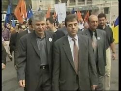 YUGOSLAVIA: VOJISLAV KOSTUNICA SUBMITS CANDIDACY News Clip