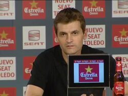 Vilanova proud of BarÃ§a's Supercopa performance de Stock Footage