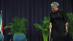 CLEAN : FILE: US poet Maya Angelou dies at 86 News Clip