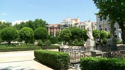 CLEAN : Modern king and queen take throne of weary Spain News Clip