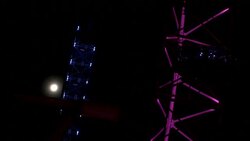 VOICED : El mundo admiro la superluna de sangre News Clip