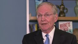 CLEAN : Analyst: dollar euro parity unlikely for now News Clip