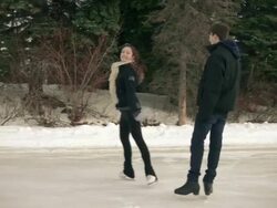 Teen couple on a skating date together. Stock Footage