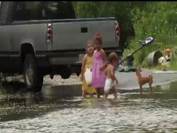 Bands of heavy rain and strong wind gusts from Tropical Storm Lee knocked out power to thousands in Louisiana and Mississippi on Saturday and prompted evacuations in low-lying areas facing flood waters. Instructional Video
