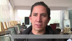 VOICED : Subasta para ayudar a familia reportero asesinado en Mexico News Clip