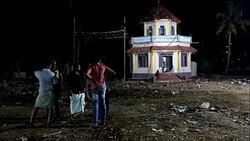 CLEAN : India temple fire kills more than 100 people watching fireworks News Clip