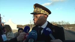 CLEAN : Two hurt in French police gun accident at Hollande event News Clip