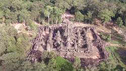 Cambodia, Angkor - Bayon temple Instructional Video