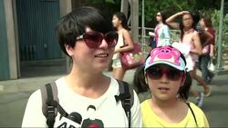 With the number of tourists from wealthy Chinese cities soaring, American theme parks and malls are catering to visitors with translators, events and food. (Aug. 26) News Clip