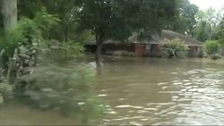 La. Resident: Everyone Needs to 'Pull Together' Instructional Video