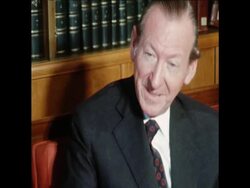 SYND 2-9-73 UNITED NATIONS SECRETARY GENERAL, KURT WALDHEIM MEETS THE ARAB LEAGUE IN CAIRO News Clip